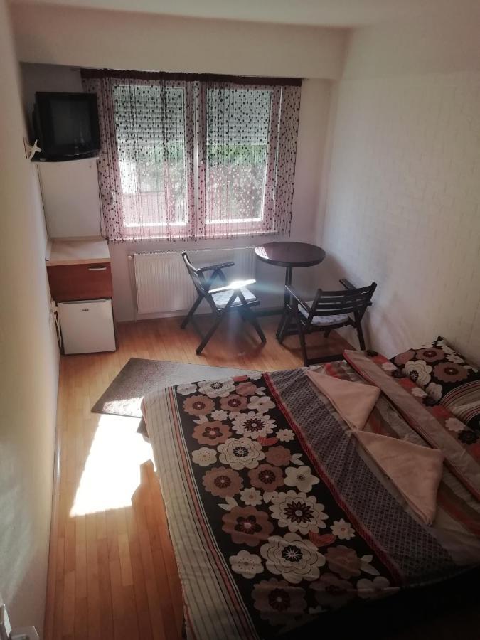 Toshe Appartement Ohrid Buitenkant foto